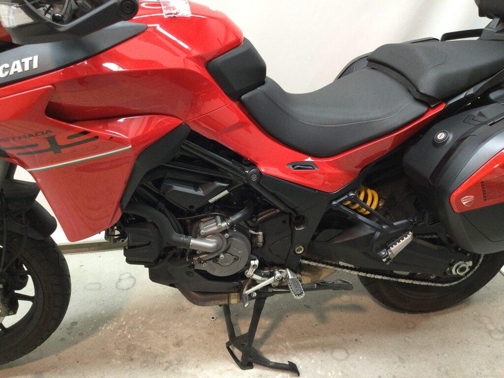 MULTISTRADA V2