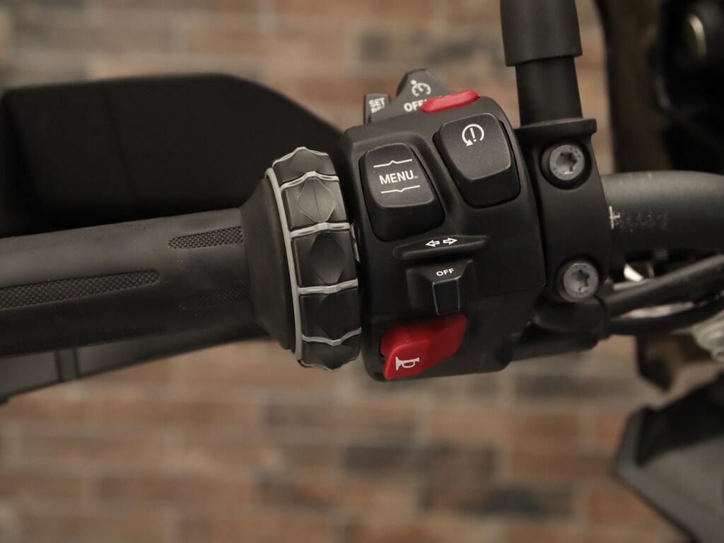 F 900 GS