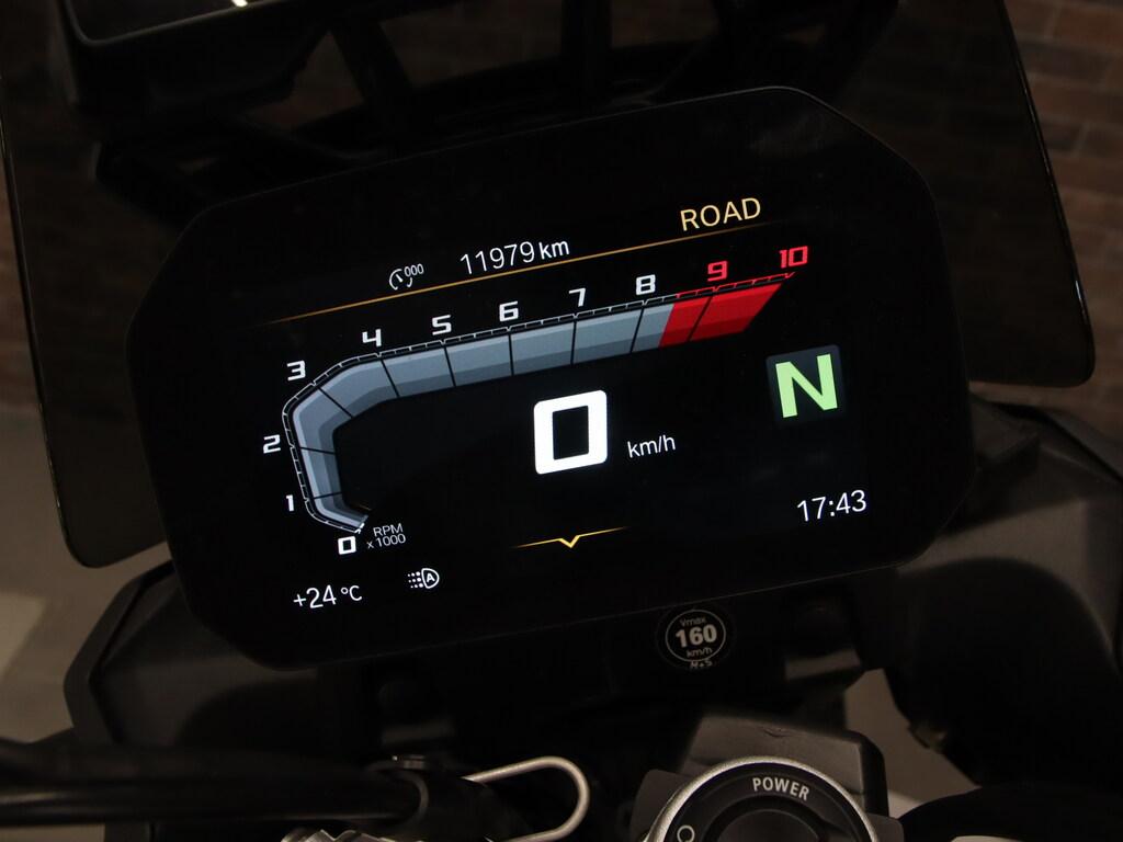 F 900 GS