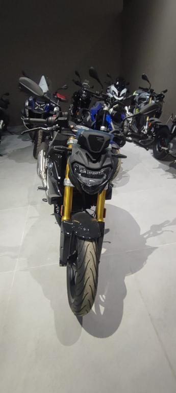 G 310 R