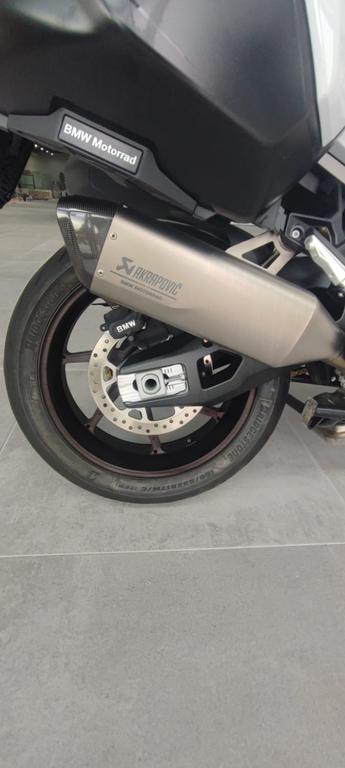 S 1000 XR