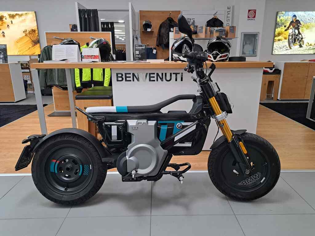 CE 02