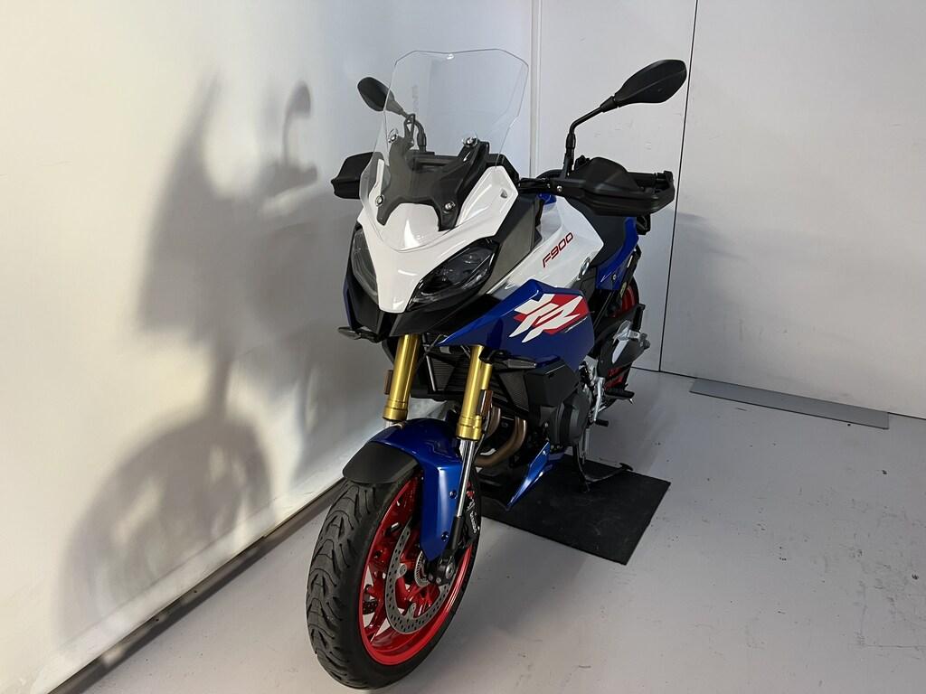 F 900 XR