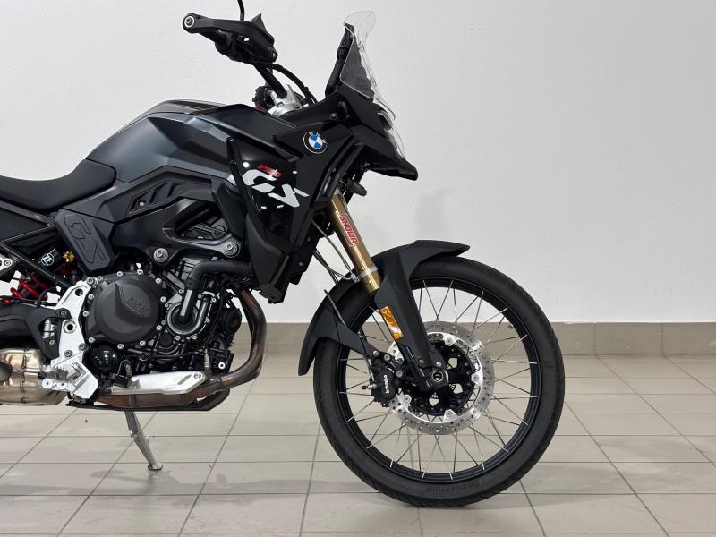 F 900 GS