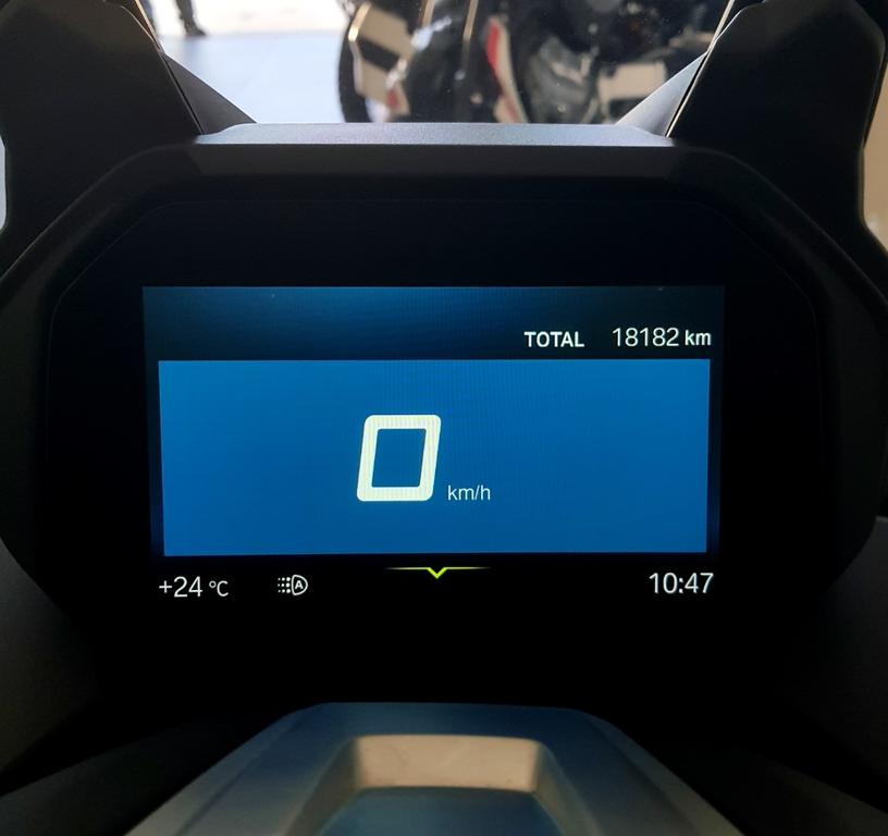 C 400 GT