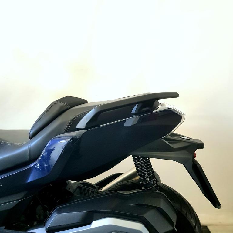C 400 GT