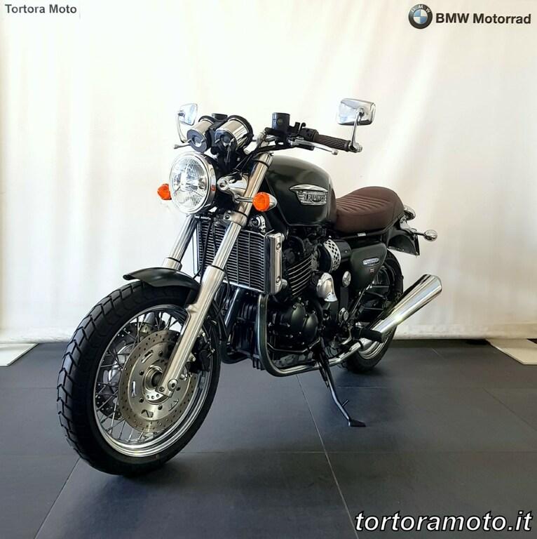 THUNDERBIRD 900