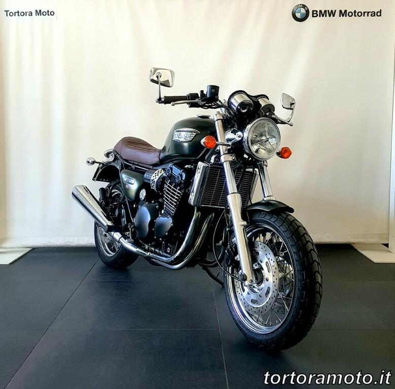 THUNDERBIRD 900