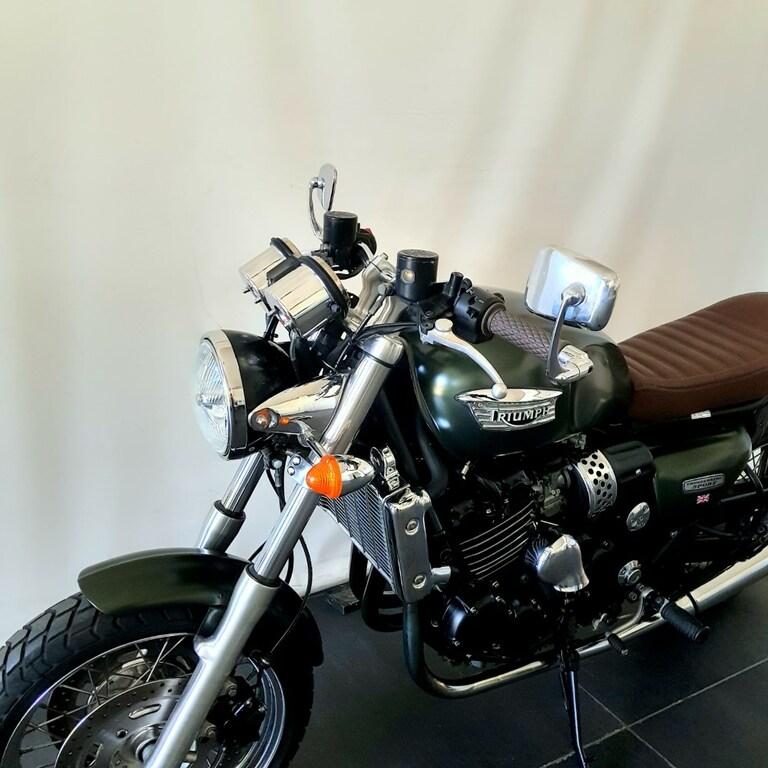 THUNDERBIRD 900
