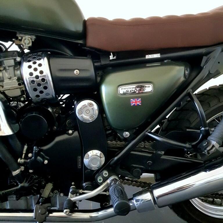THUNDERBIRD 900
