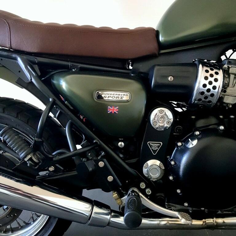 THUNDERBIRD 900