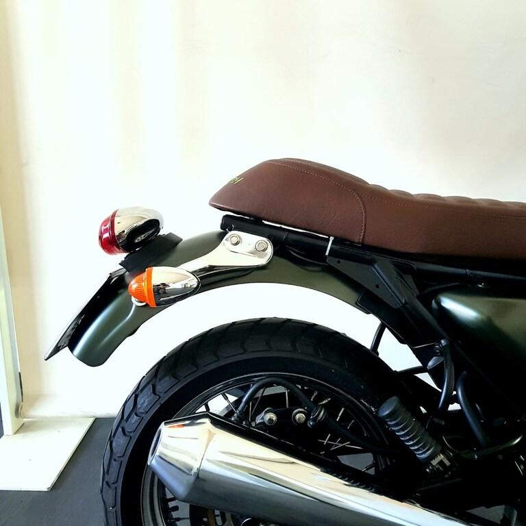THUNDERBIRD 900