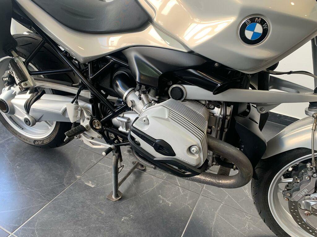 R 1200 R