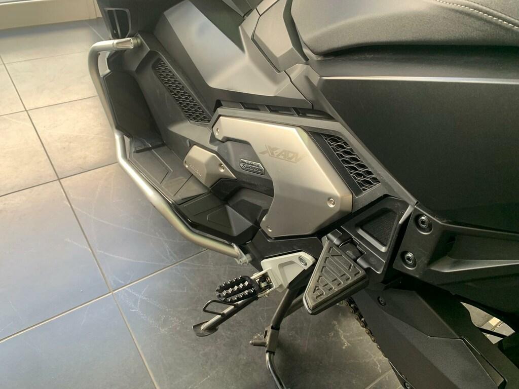 X-ADV 750