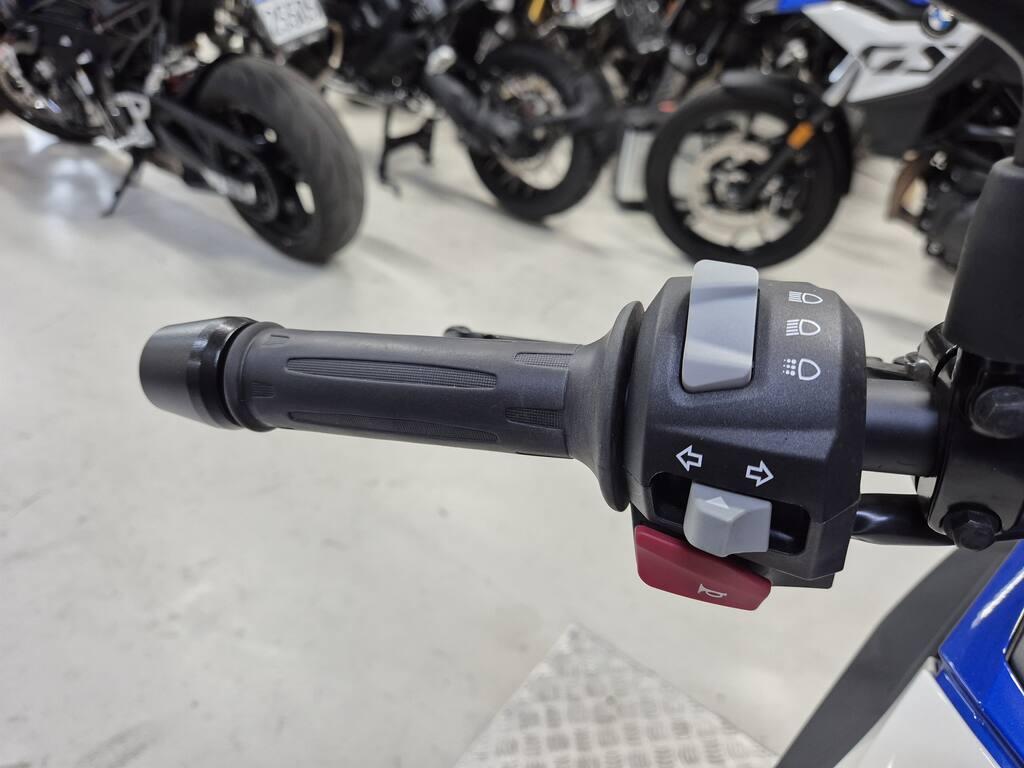 G 310 GS