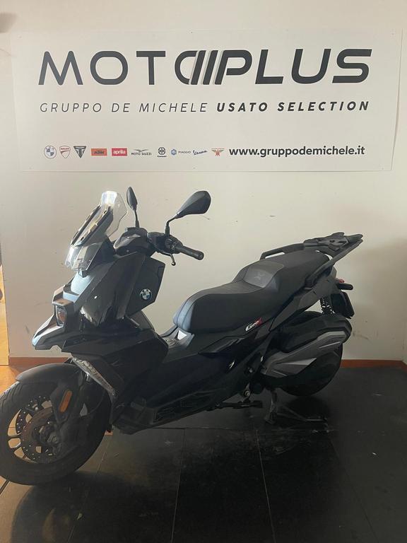 C 400 X