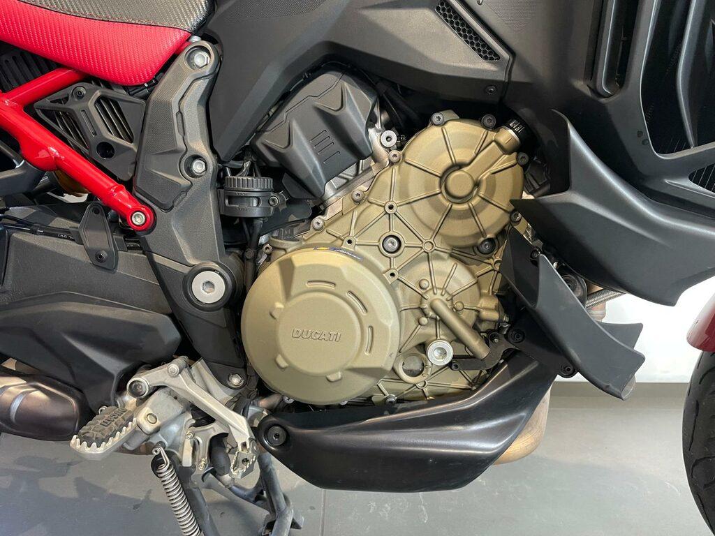 MULTISTRADA V4