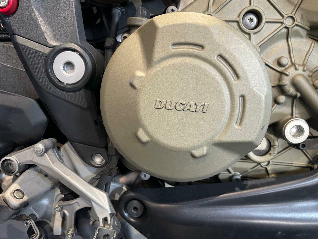 MULTISTRADA V4