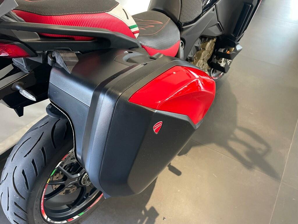 MULTISTRADA V4