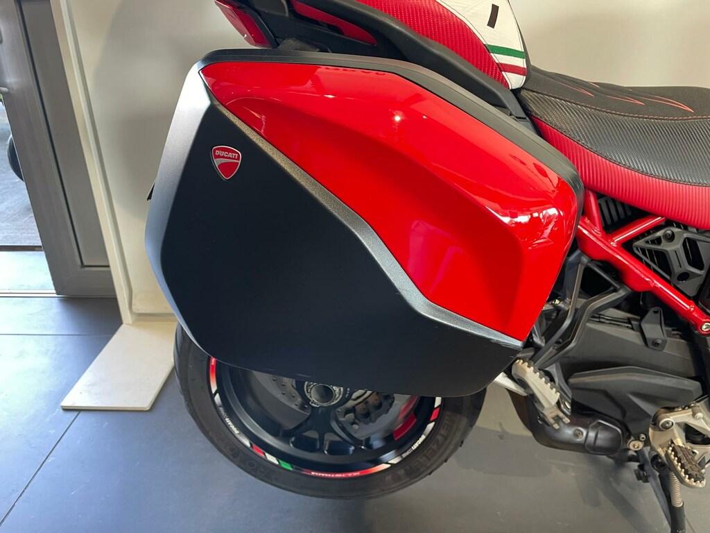 MULTISTRADA V4