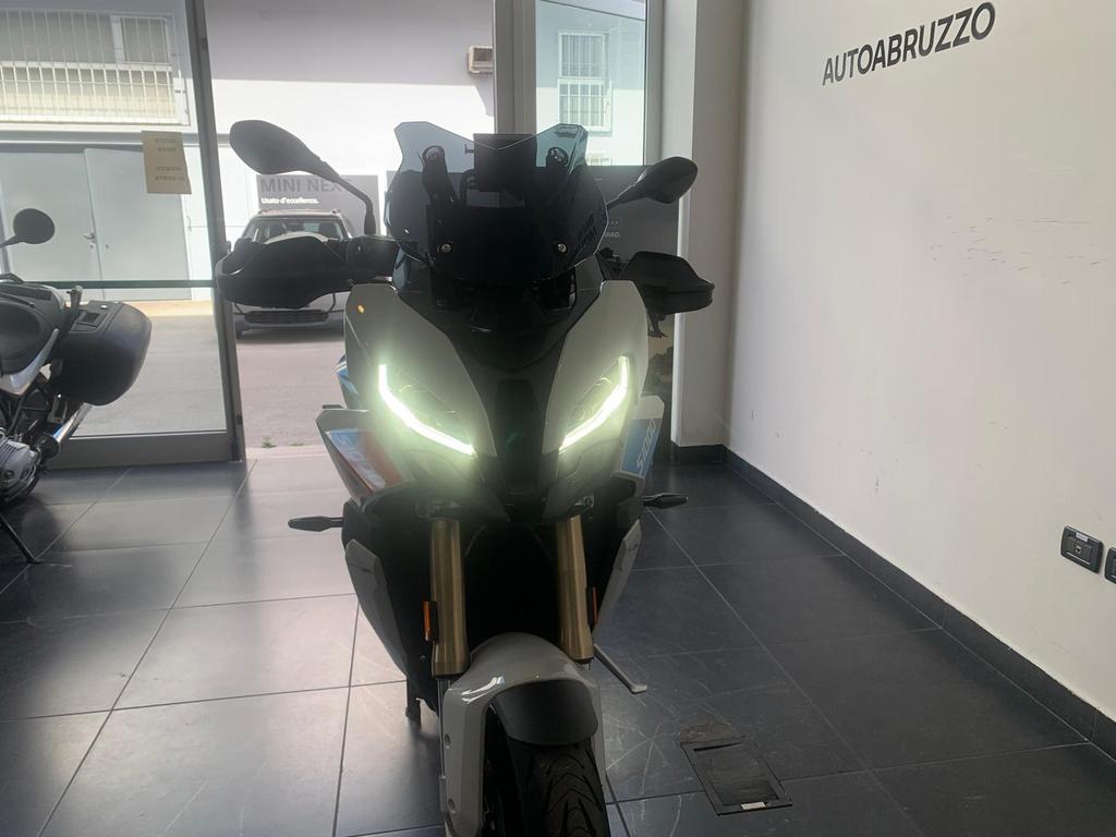 S 1000 XR