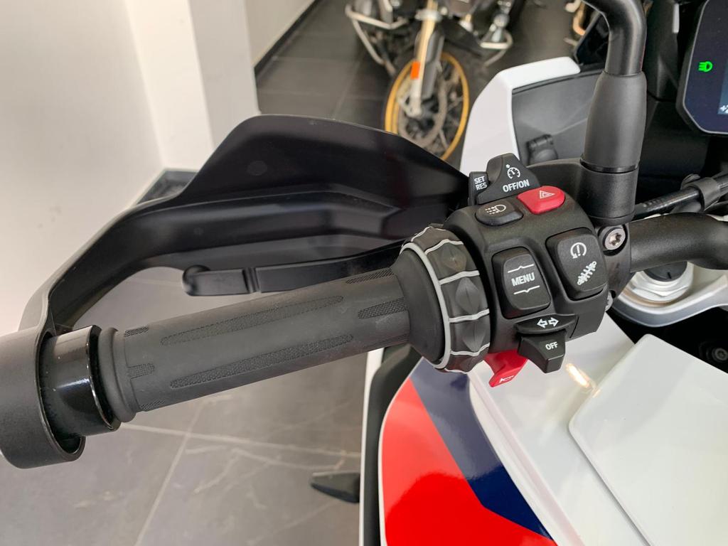 S 1000 XR