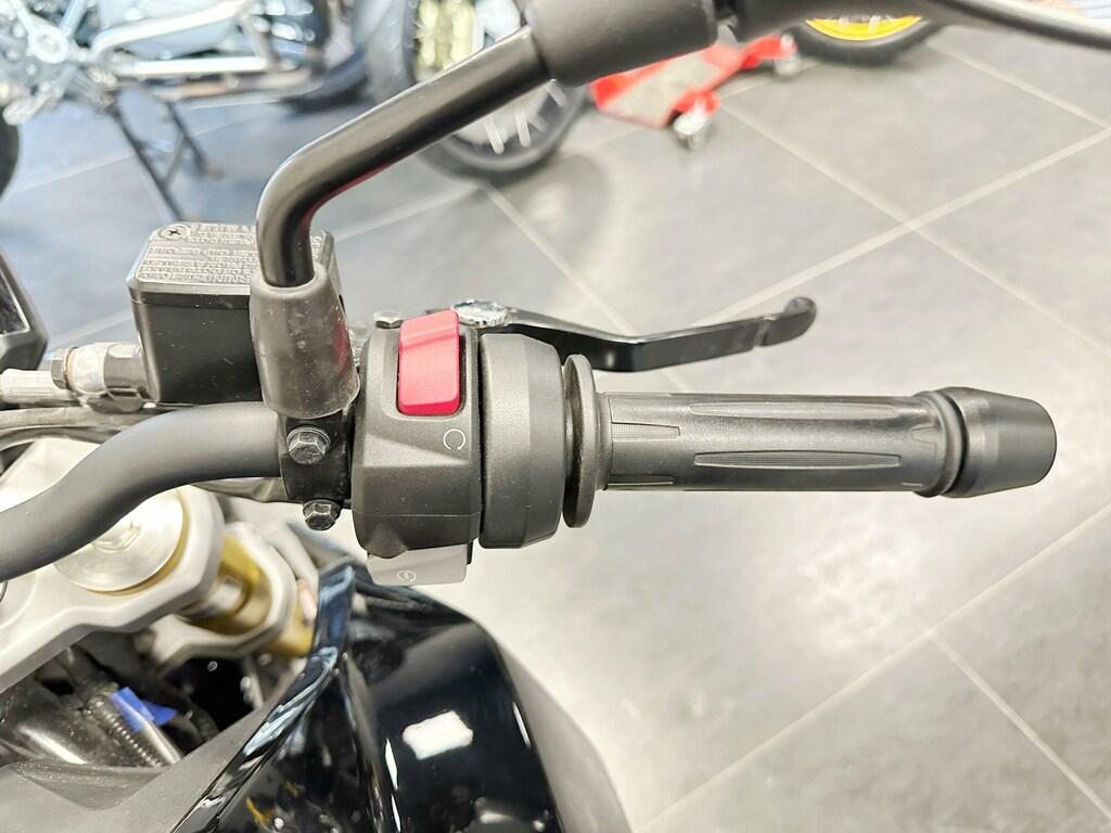 G 310 R