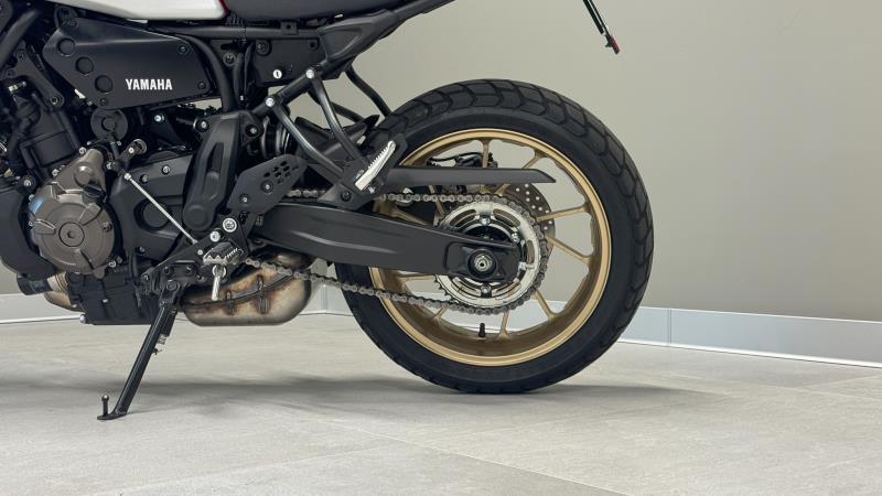 XSR 700