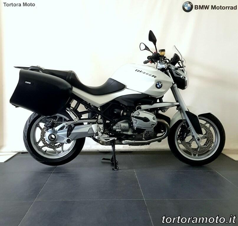 R 1200 R