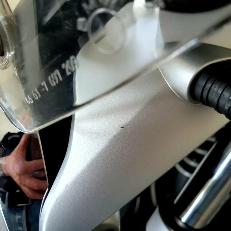 R 1200 R