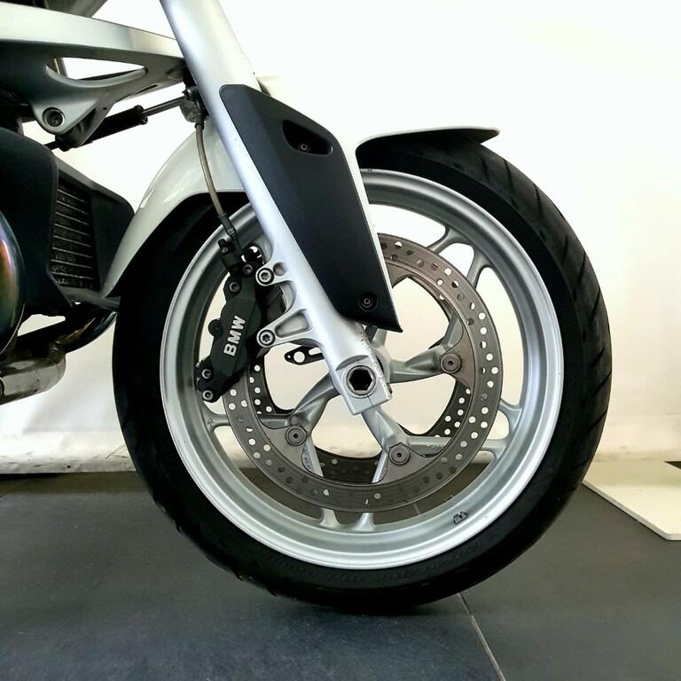 R 1200 R