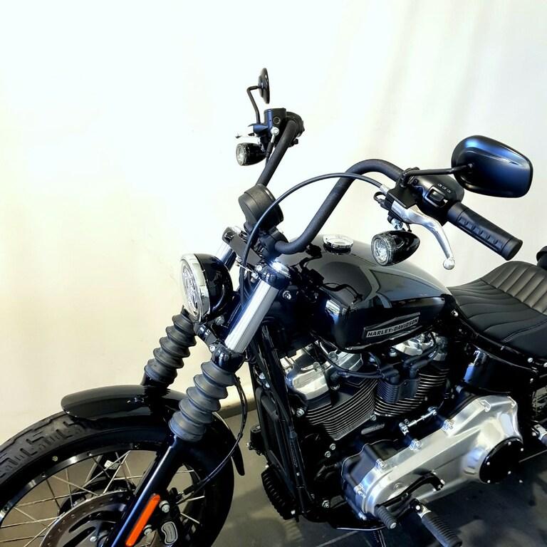 STREET BOB 117 1923