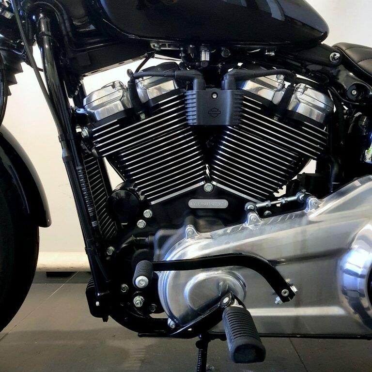 STREET BOB 117 1923
