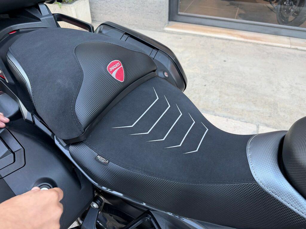 MULTISTRADA V2