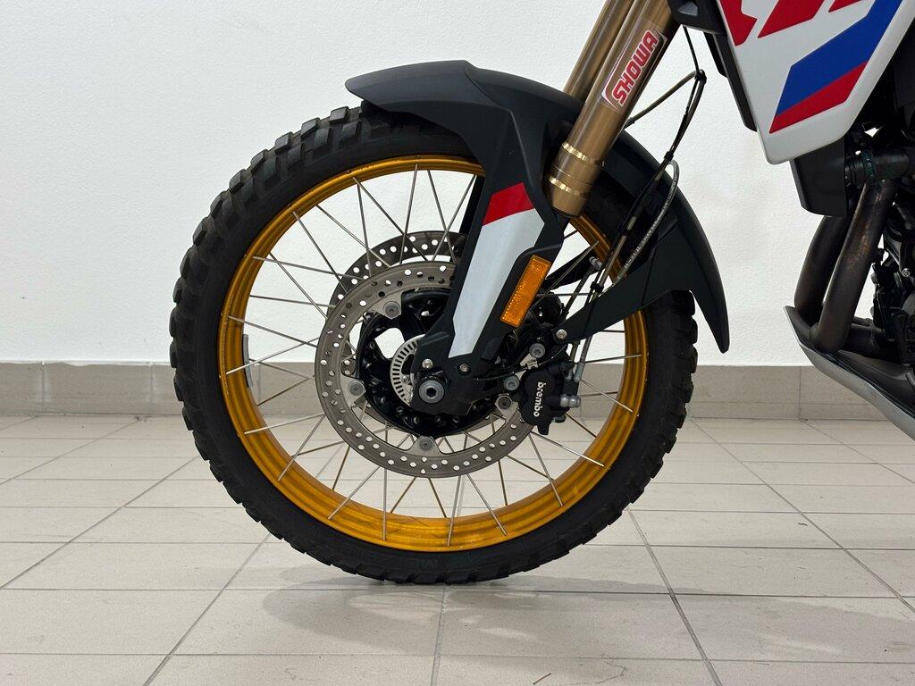 F 900 GS