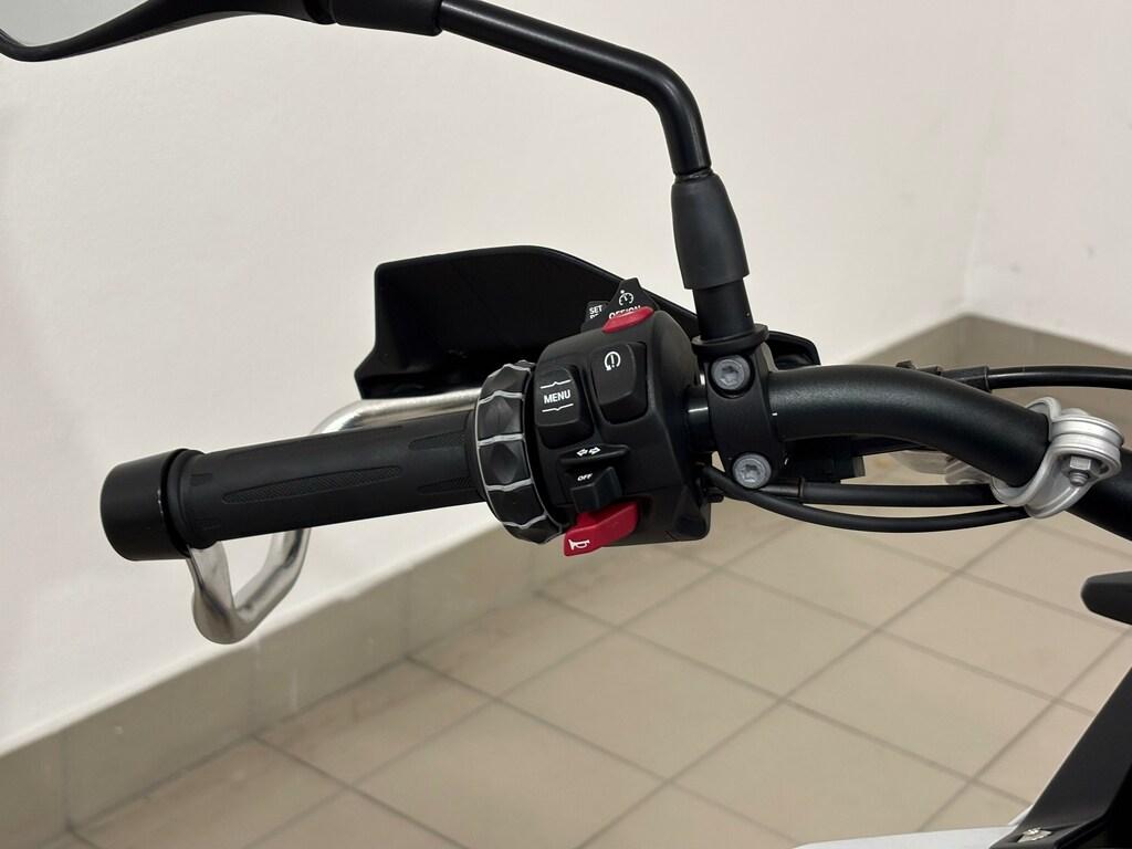 F 900 GS