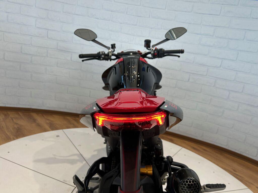 MONSTER 950