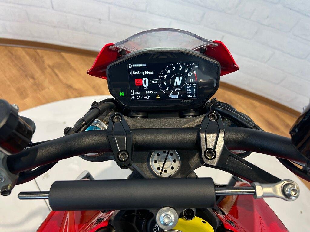 MONSTER 950
