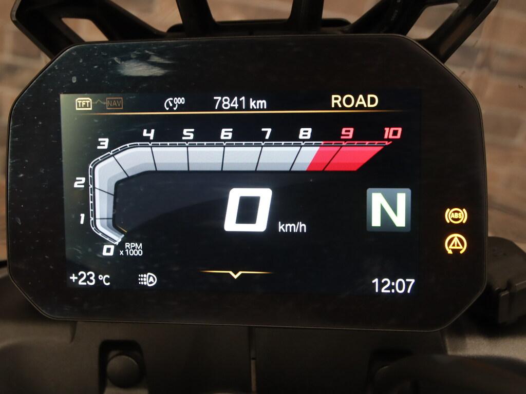 F 900 GS