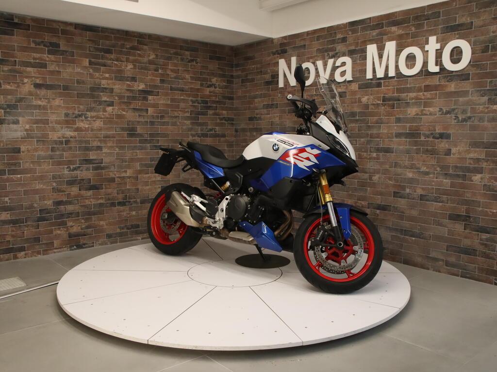 F 900 XR