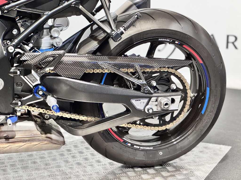 M 1000 R