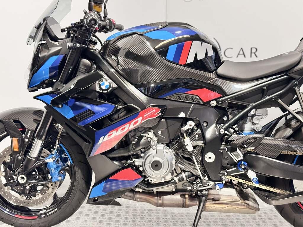 M 1000 R