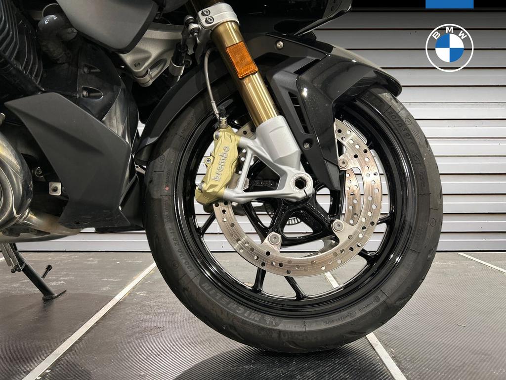R 1250 RT