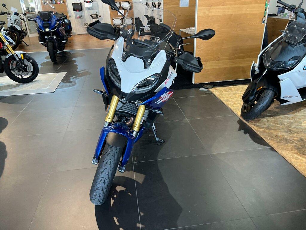 F 900 XR