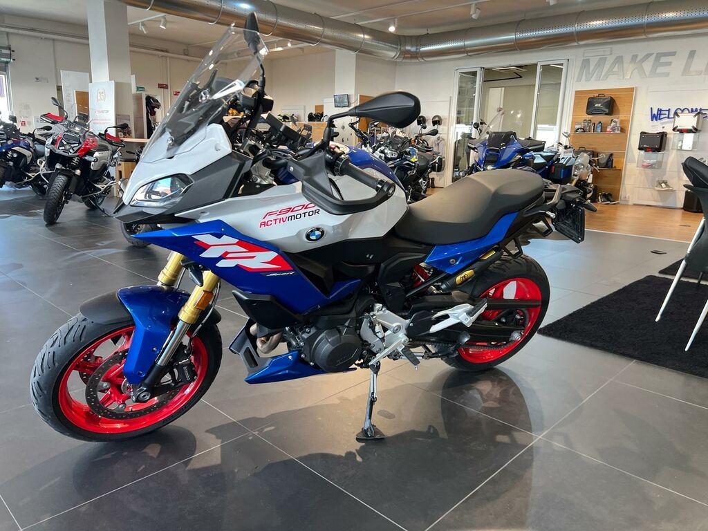 F 900 XR