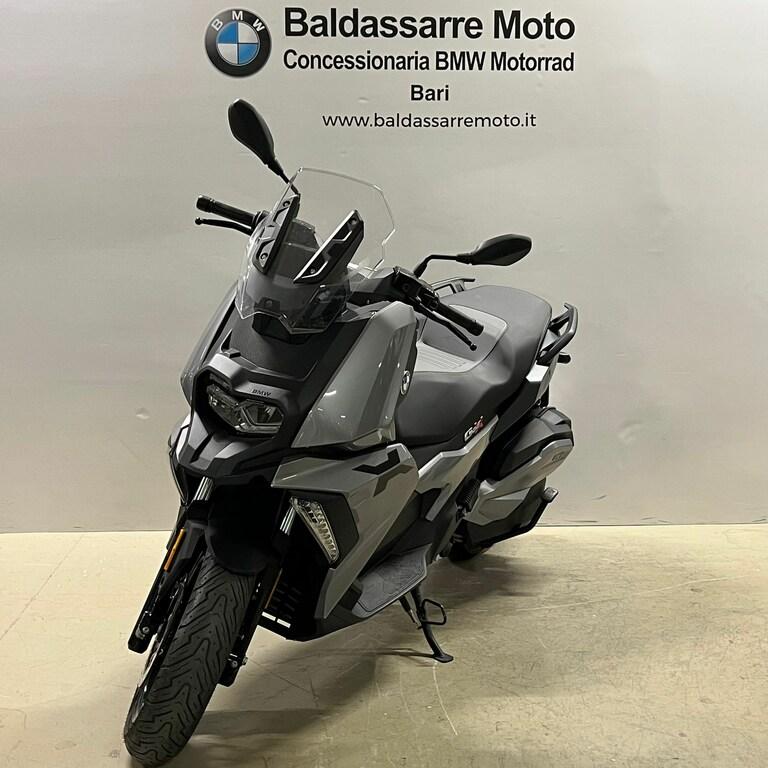 C 400 X