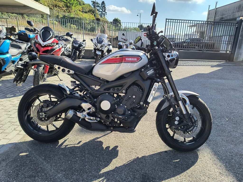 XSR 900