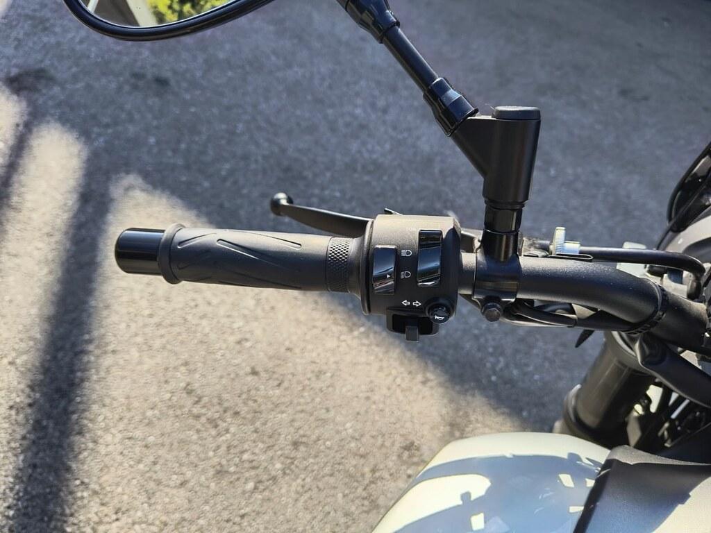 XSR 900