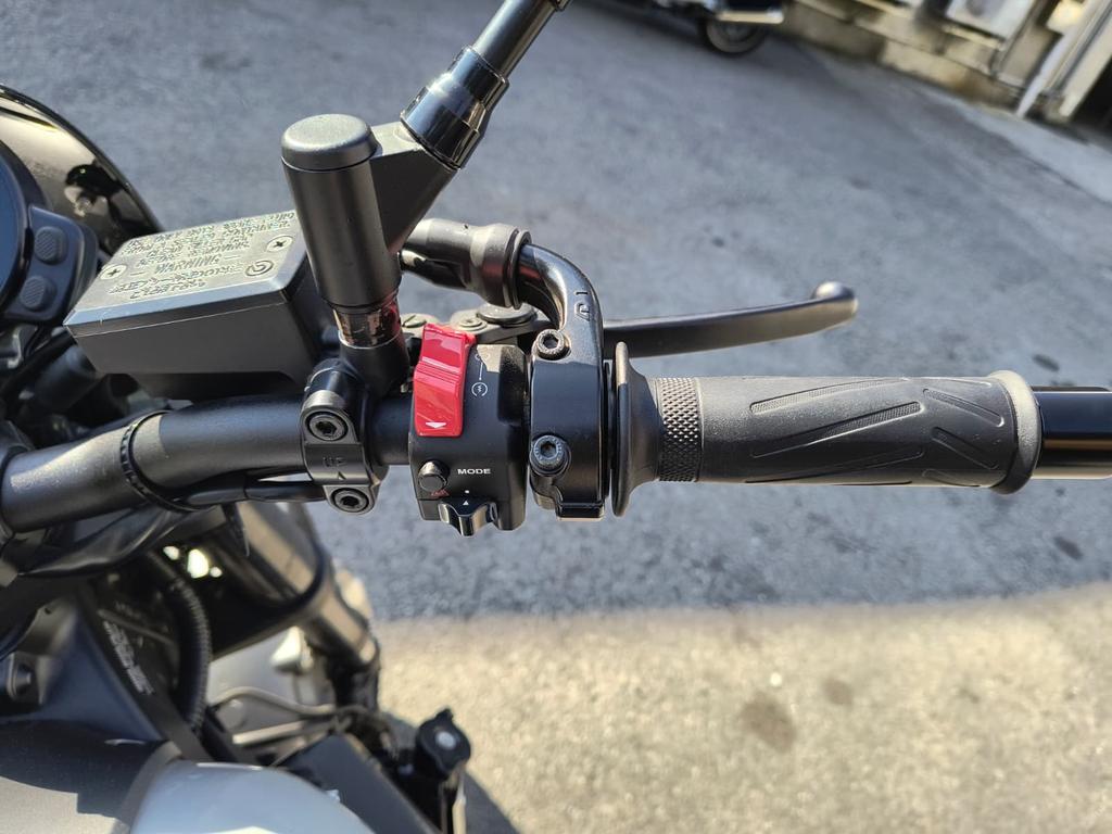 XSR 900