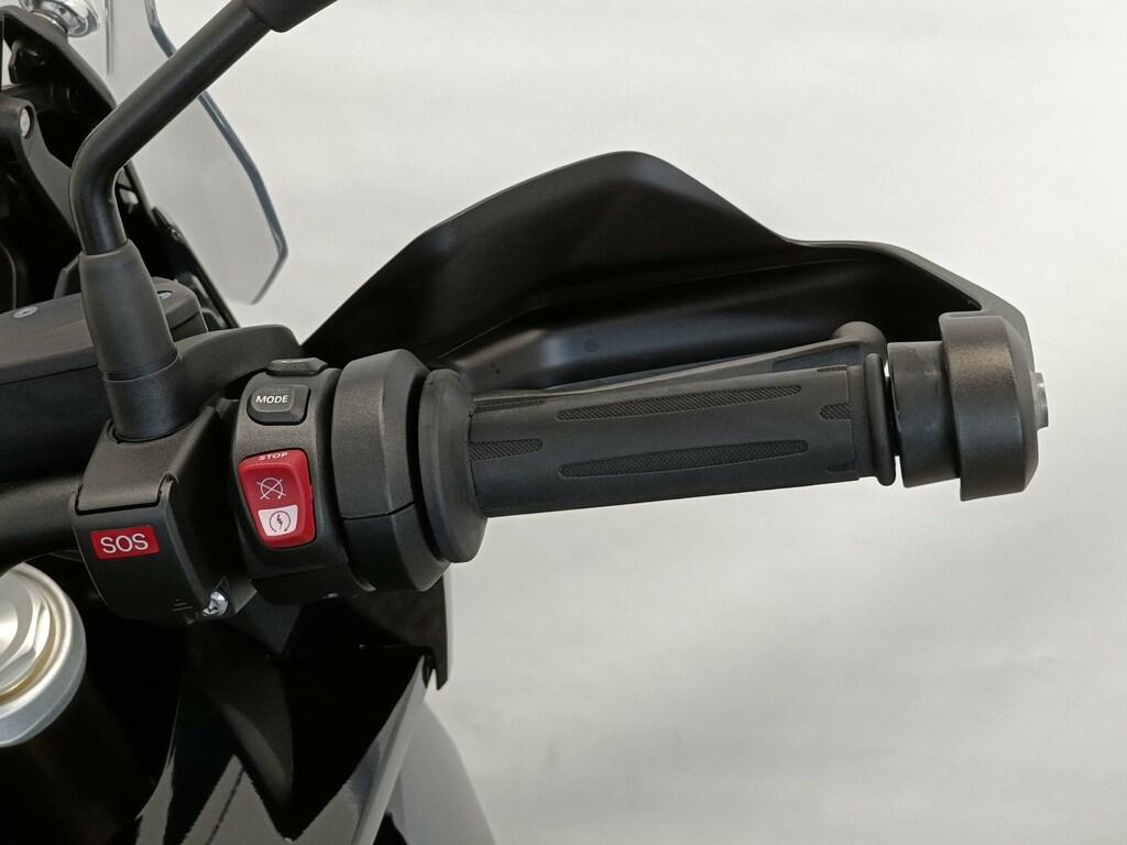 S 1000 XR